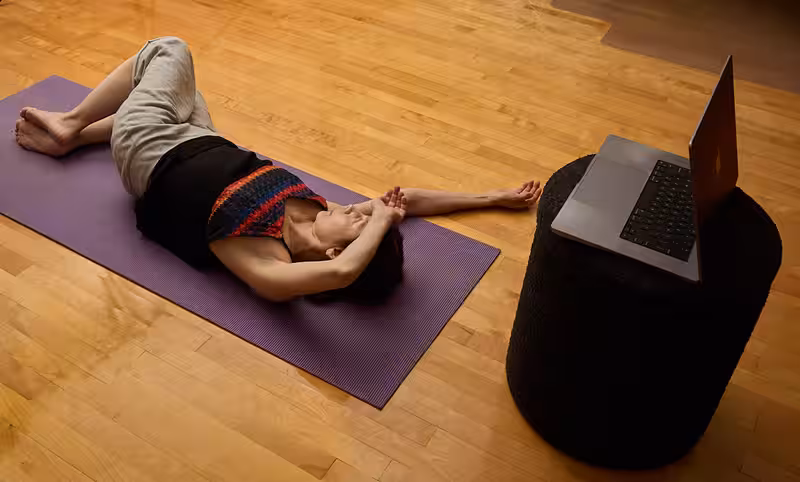 Recommended position for the camera and mat.